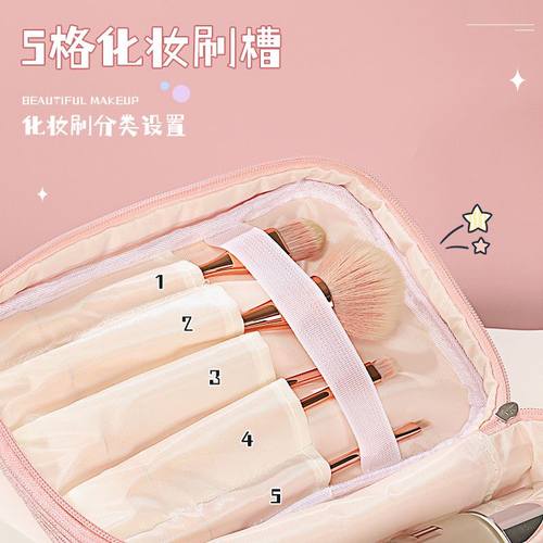 新款大容量化妆包便携式收纳包小兔子化妆包毛绒可爱灯芯绒洗漱包 - 图0