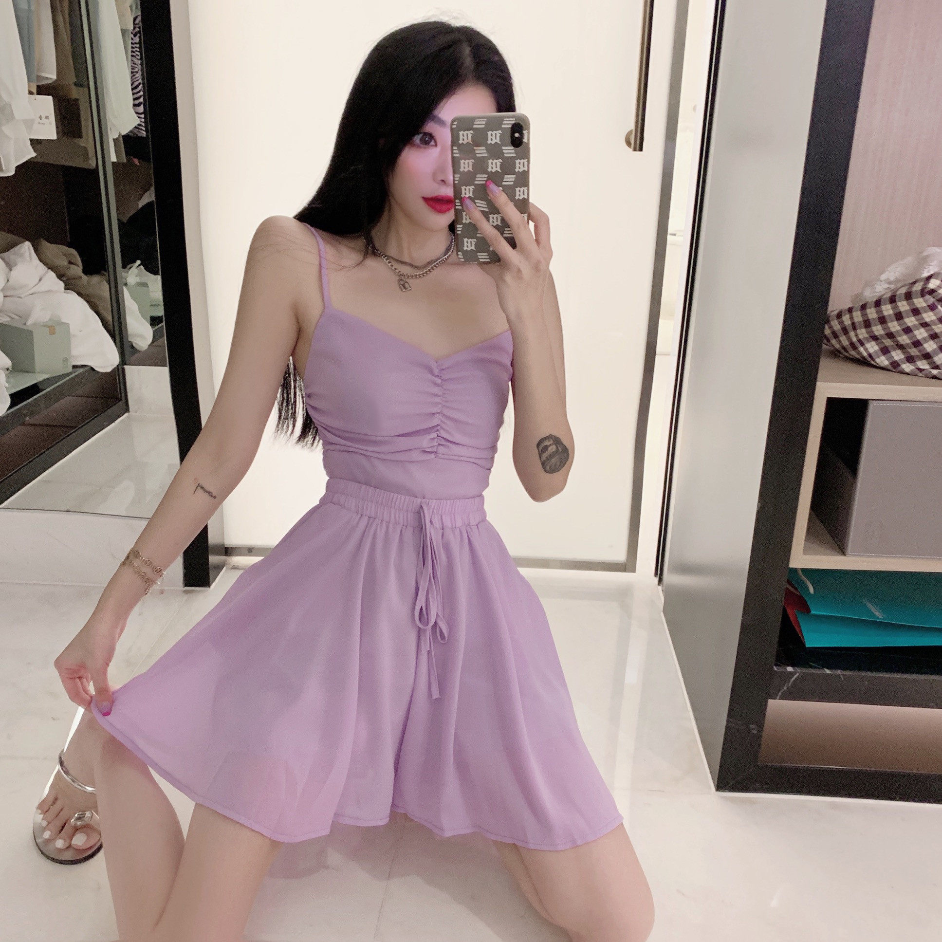 紫色雪纺防晒衫+吊带阔腿气质短裤 森丽顿蕾丝衫/雪纺衫