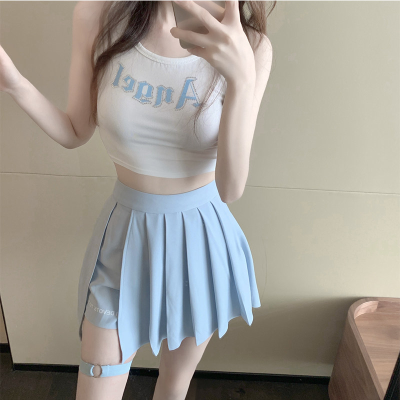 洋气减龄心机女网红ins超火+t恤 森丽顿牛仔裤