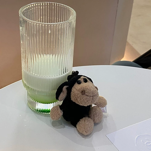 Брендовый брелок