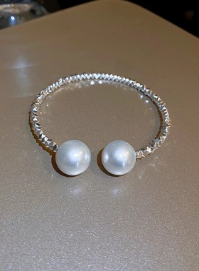 法式复古高亮珍珠碎心手链手镯女款小众设计高级轻奢气质百搭手饰