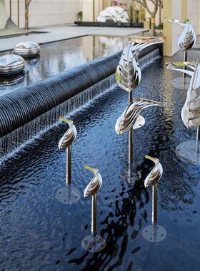 户外不锈钢鱼雕塑金属艺术墙面水池景观售楼处装饰品抽象鱼群摆件