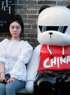 玻璃钢卡通雕塑定制大型户外迎宾吉祥物网红打卡方仔熊落地摆件