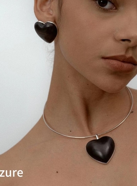 时尚潮流黑色檀木爱心吊坠项链小众百搭设计师秋冬个性木质耳环