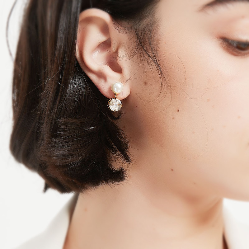 奥米迪奥不对称字母u珍珠小众耳钉 aomidior耳钉