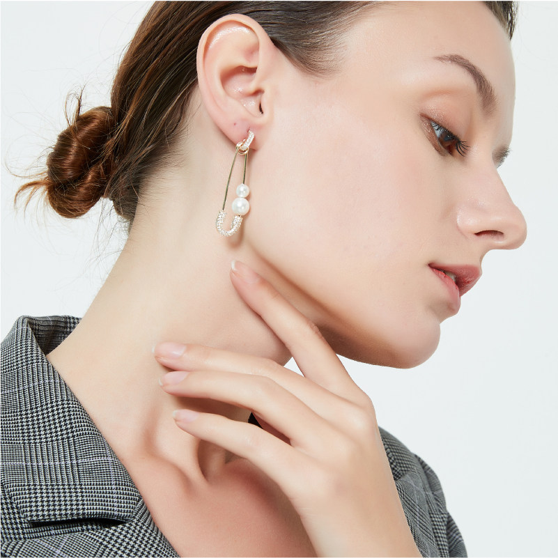 奥米迪奥个性别针日韩长款珍珠耳环 aomidior耳环