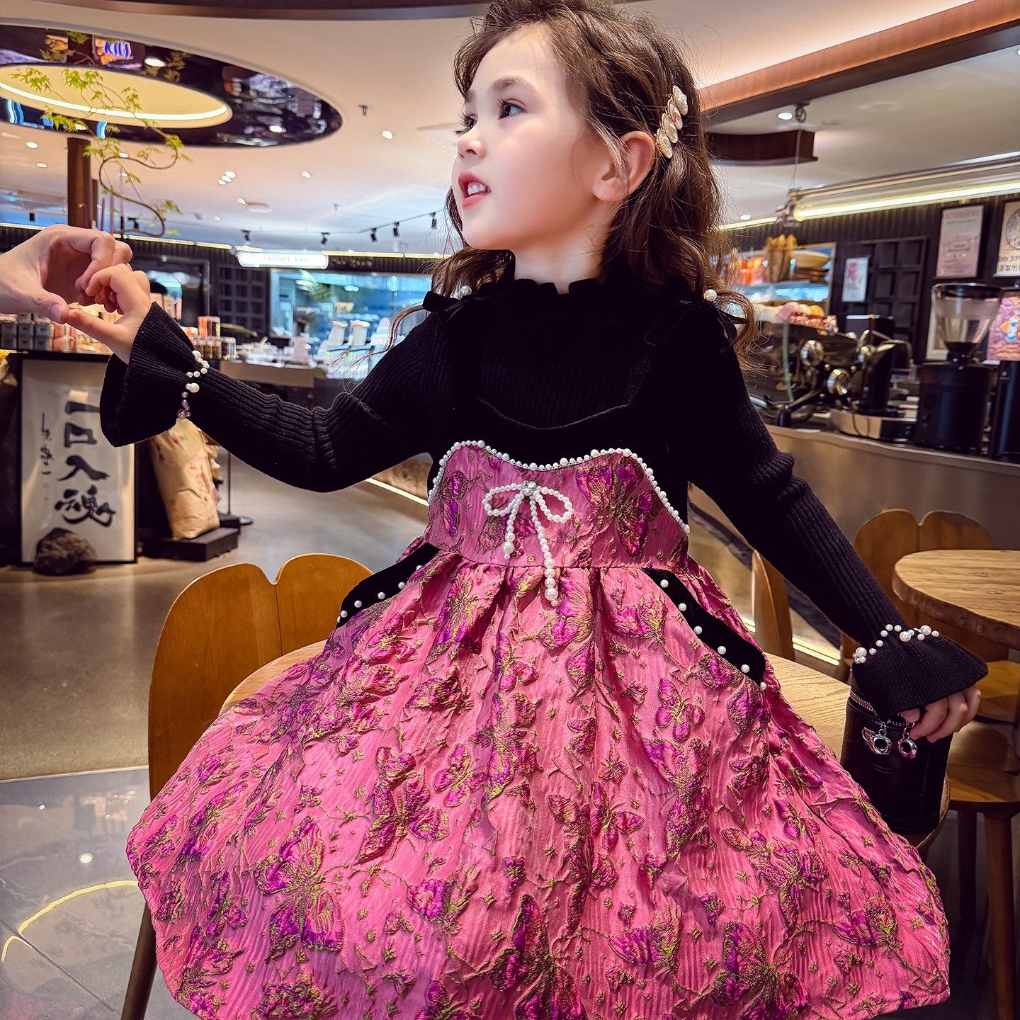 女童法式加绒吊带裙冬装2025新款儿童韩版网红蝴蝶丝绒礼服裙生日,淘宝优惠券,粉丝福利购,淘宝优惠卷