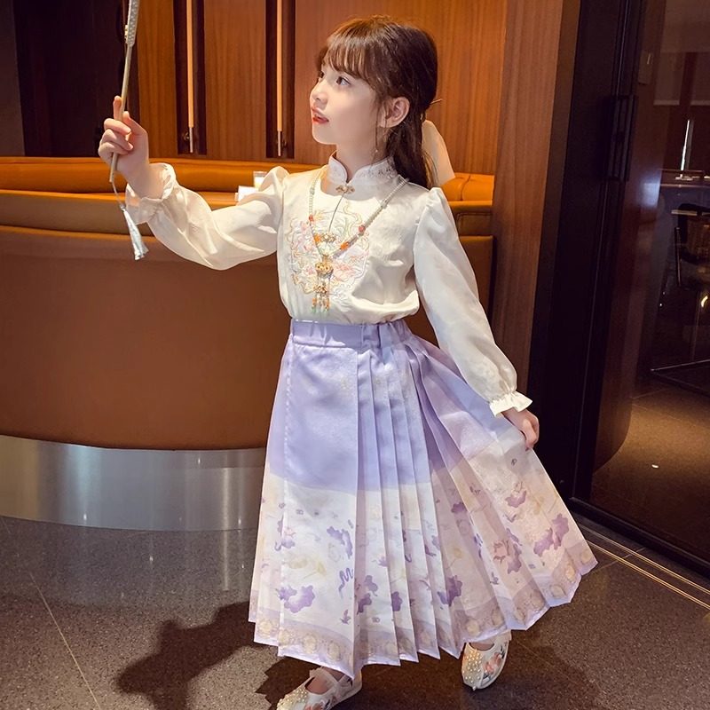 女童马面裙套装春秋2025新款洋气小女孩明制汉服新中式儿童两件套,淘宝优惠券,粉丝福利购,淘宝优惠卷
