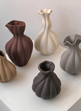 侘寂风异形艺术陶瓷小花瓶