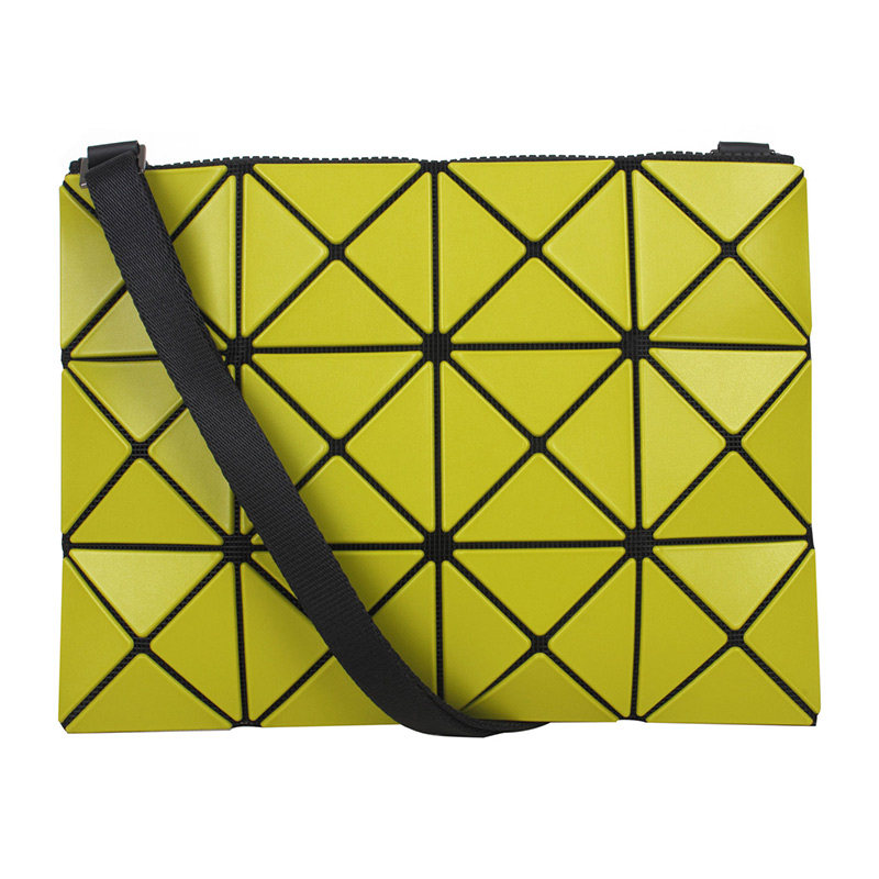 issey miyake baobao女士几何斜挎包 尚上海外女士包袋