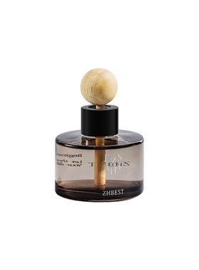 车载香薰80ml圆柱形香薰瓶子摆件无火车载香氛瓶精油家居扩香瓶