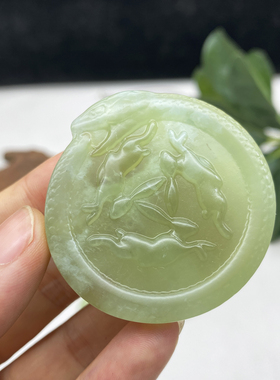 男女通用天然玉石三耳兔挂坠