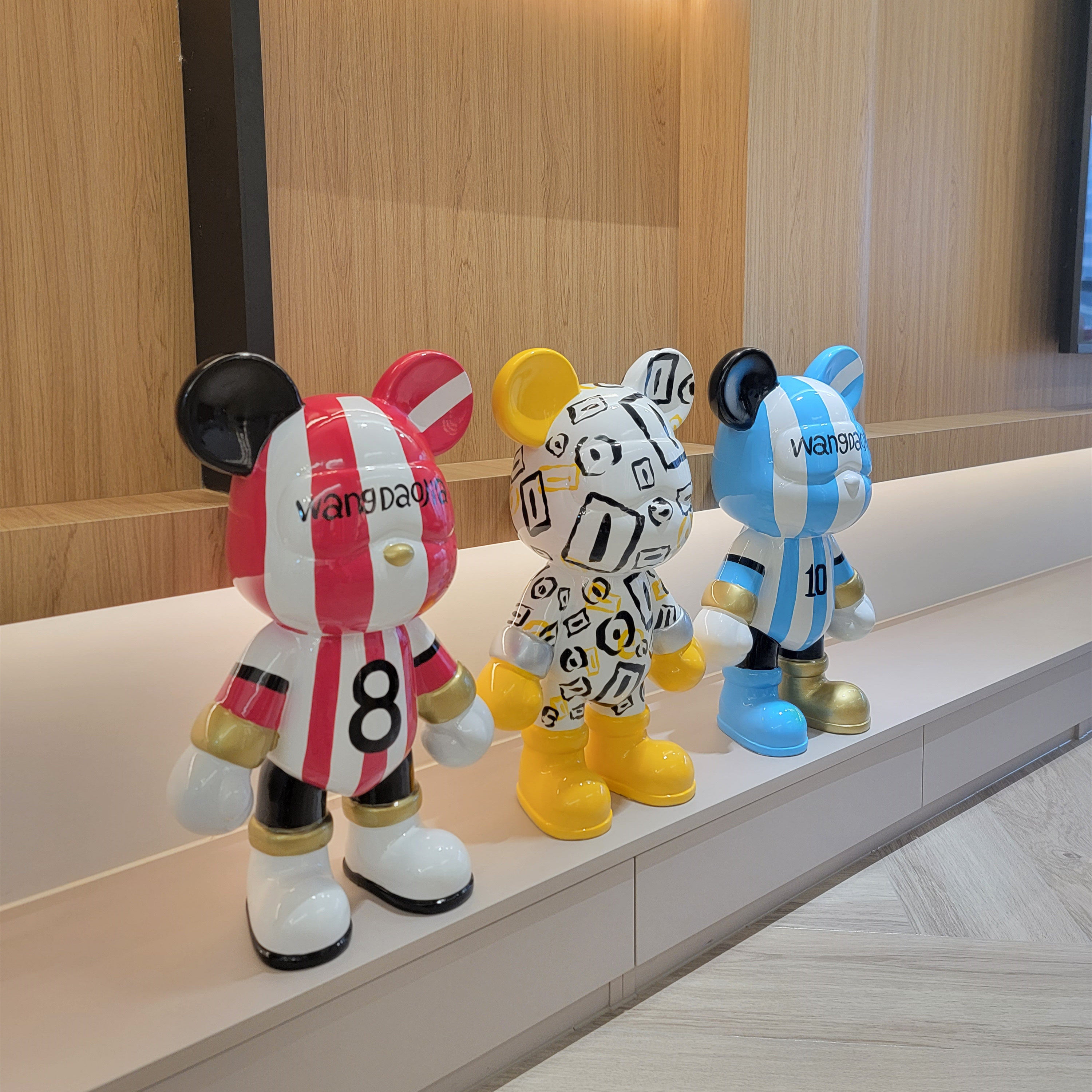 轻奢卡通暴力熊存钱罐客厅家居简约电视柜大号落地创意装饰品摆件,淘宝优惠券,粉丝福利购,淘宝优惠卷