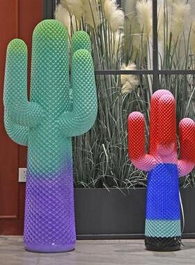 网红仙人掌大摆件玻璃钢雕塑衣帽架客厅服装店铺商场美陈轻奢装饰