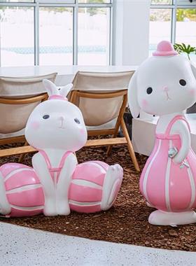 新年生肖卡通兔子玻璃钢雕塑商场庭院幼儿园可爱动物元旦吉祥摆件