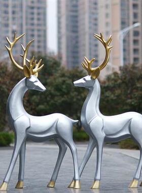 玻璃钢块面几何抽象梅花鹿雕塑户外花园林动物摆件商场美陈装饰品
