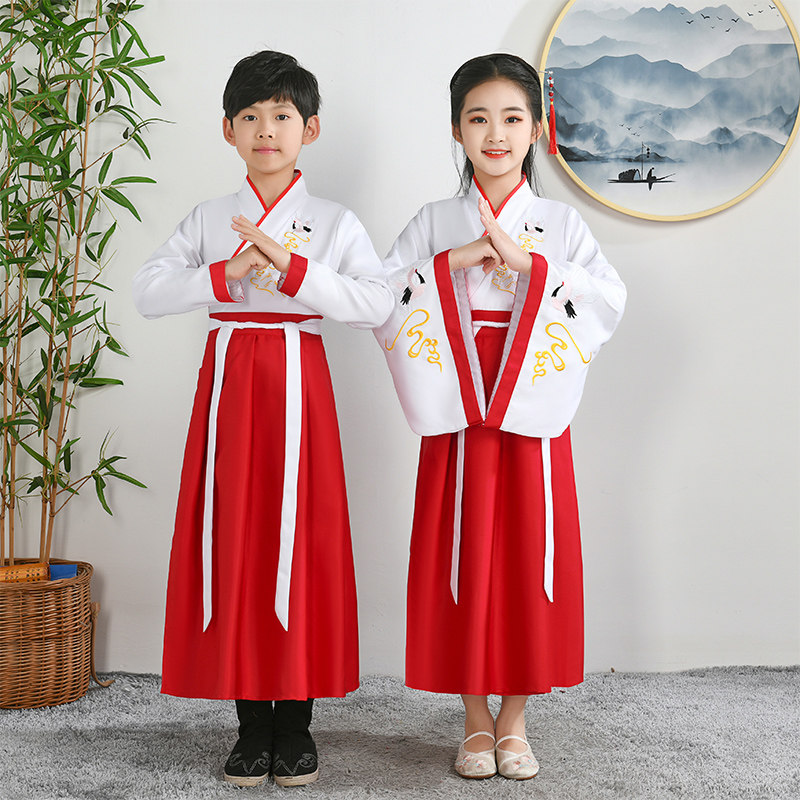  亿笛民族服装/舞台装