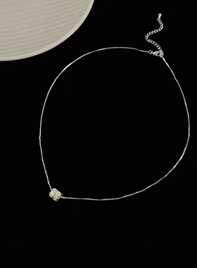 十里间路路通白贝母项链锁骨链