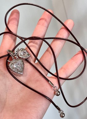 十里间【超级美的一条项链】百搭抽绳双爱心锁骨链气质毛衣链