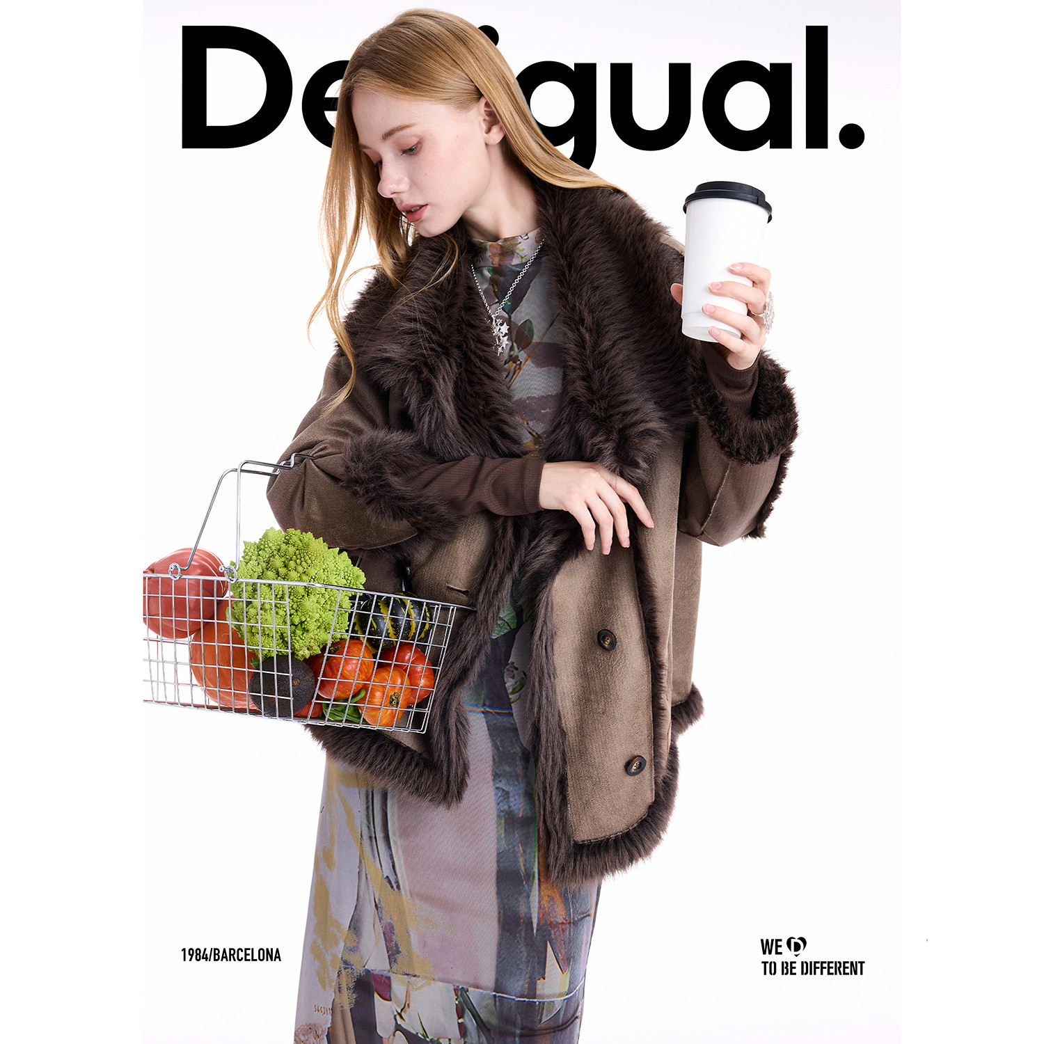 Desigual25秋冬新品仿皮毛一体大翻领拼接毛条设计女士外套