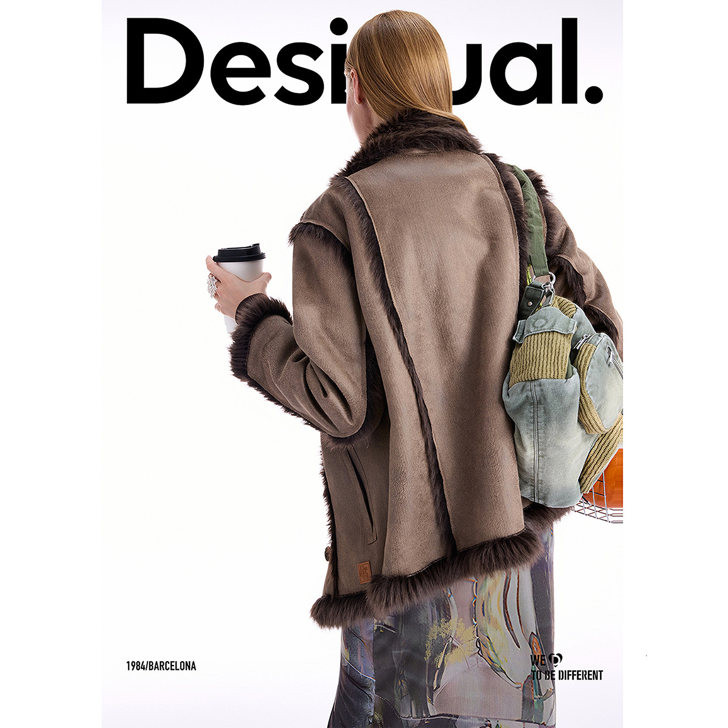 Desigual25秋冬新品仿皮毛一体大翻领拼接毛条设计女士外套