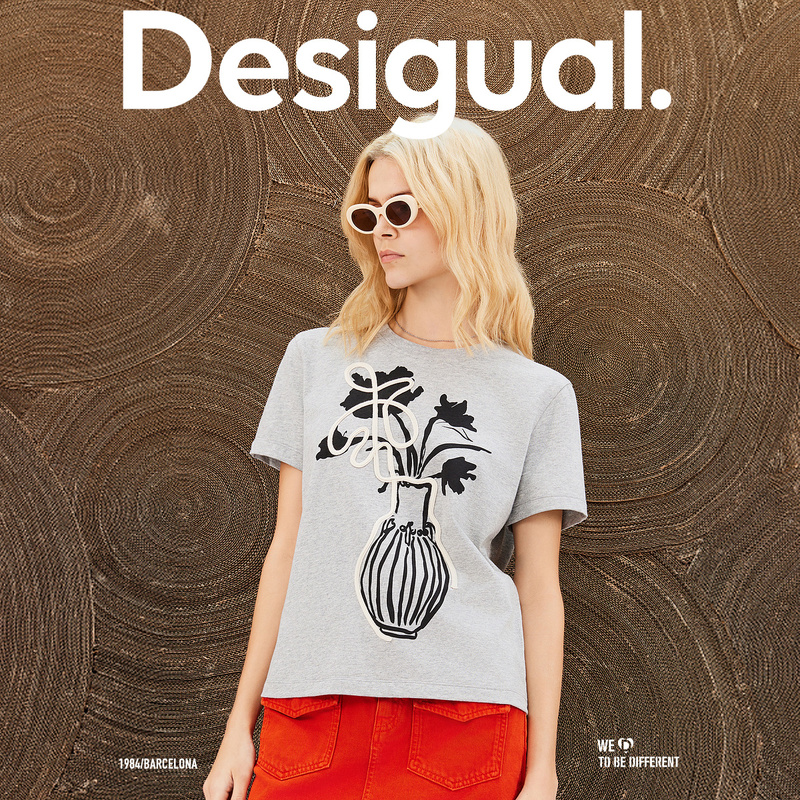 Desigual24春夏新款插画风格刺绣印花宽松女式T恤夏季短袖圆领