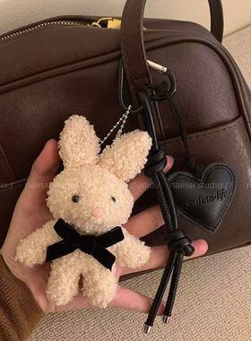 毛绒长耳兔皮革爱心包挂件钥匙扣