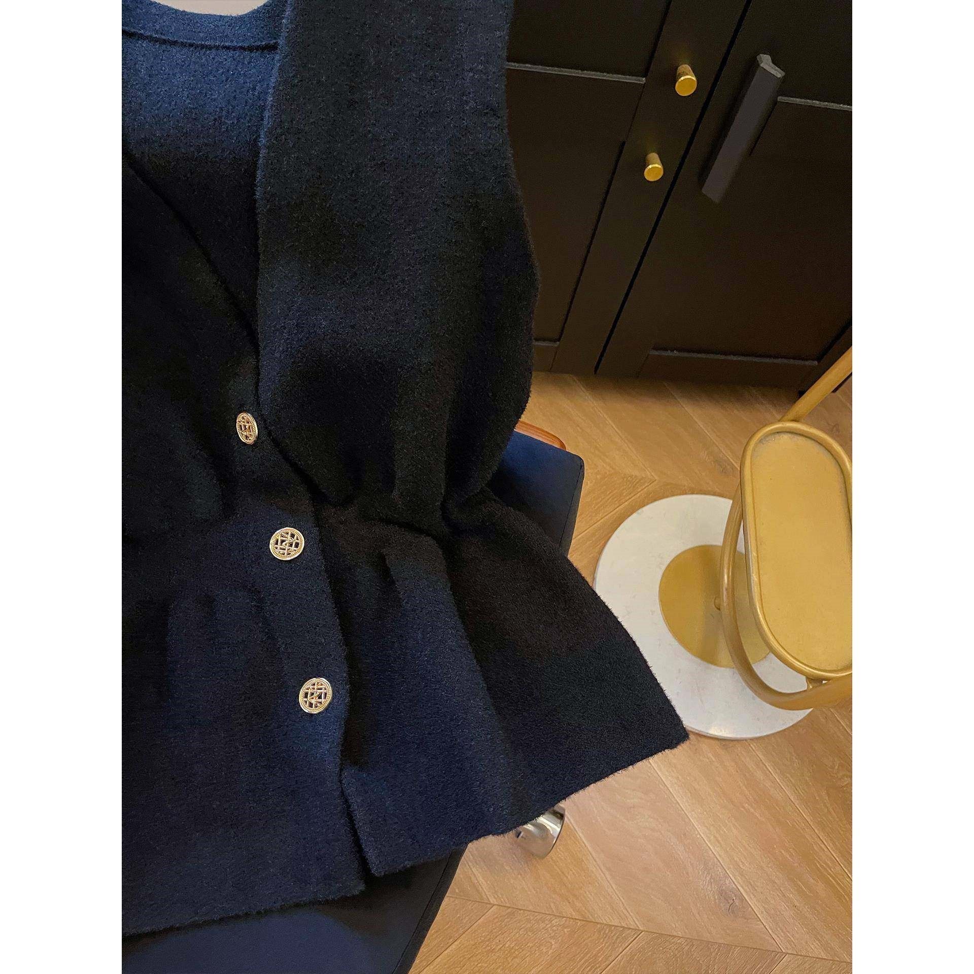 黑色小香风V领毛呢马甲女秋冬时髦洋气收腰坎肩外套叠穿无袖上衣,淘宝优惠券,粉丝福利购,淘宝优惠卷