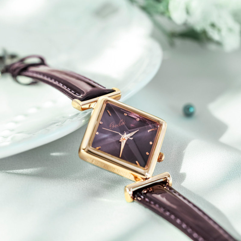 女学生ins韩版简约气质复古石英表 歌迪老林国产腕表