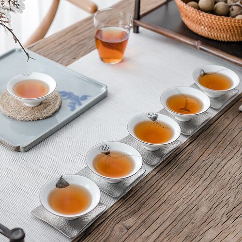 景德镇手绘品茗杯陶瓷个人单杯手绘脂白亚光白瓷主人杯功夫茶具杯 - 图2
