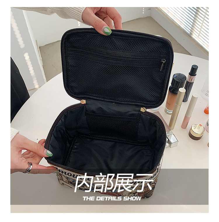 网红可爱化妆包2025新款女便携小手提ins高级感护肤品收纳洗漱袋