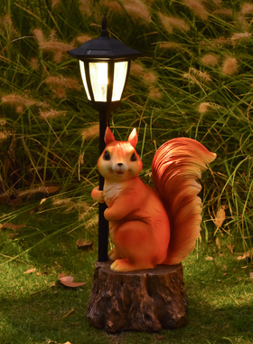 户外小松鼠花园装饰庭院摆件布置