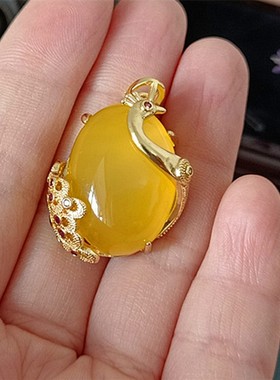 天然镶嵌孔雀吊坠绿玛瑙黄玉髓帝王绿鸡油黄挂饰女士饰品配项链