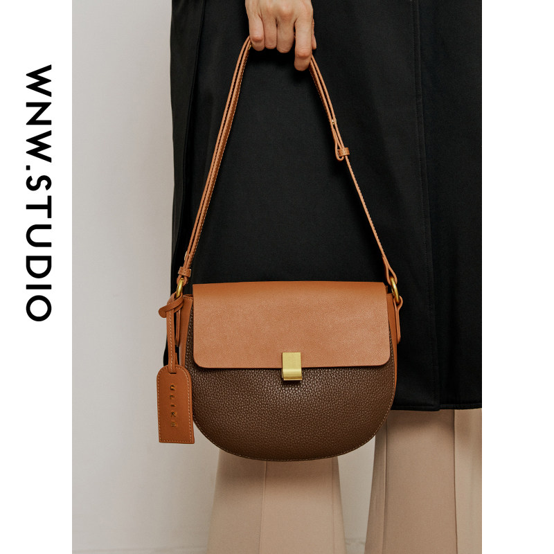 高级感小众秋冬质感2021新款马鞍包 唯女王女士包袋