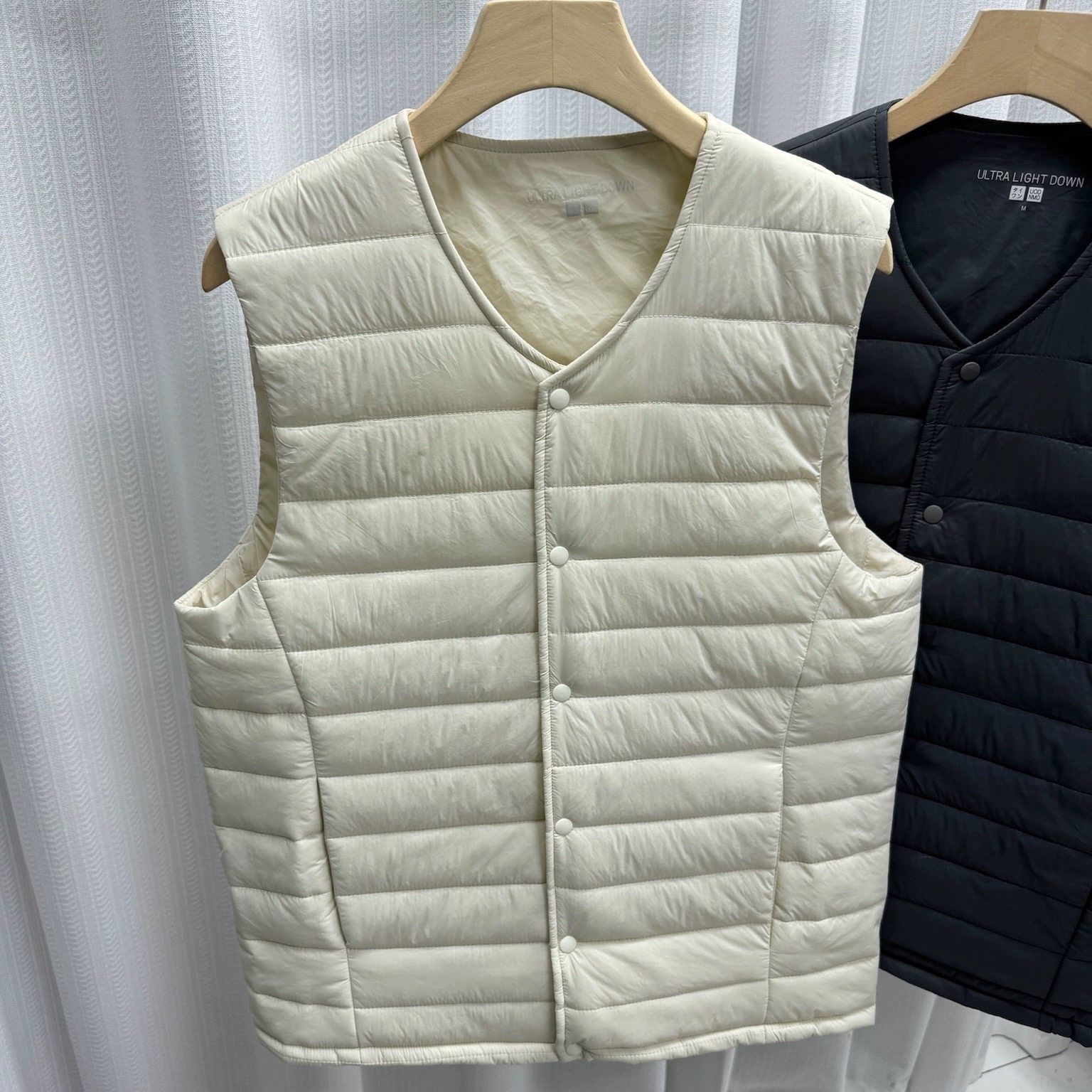 棵米ai蕉家情侣款轻量保暖绗缝羽绒棉防风锁温休闲棉马甲背心外套,淘宝优惠券,粉丝福利购,淘宝优惠卷