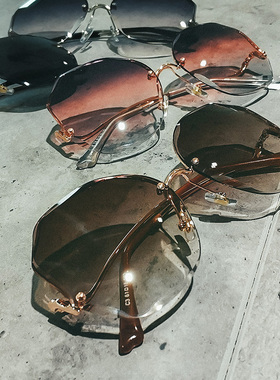 无框切边级感荷叶l边花瓣状太阳眼镜网红墨镜女大框显瘦潮2021年