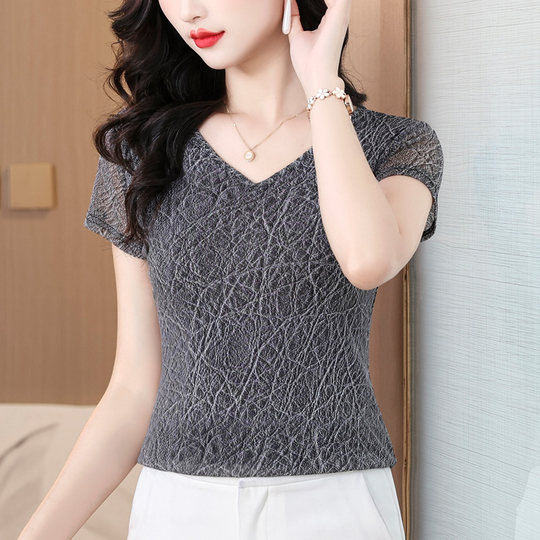 Camiseta de manga corta impresa de moda para mujeres en verano 2025 Nueva camisa de encaje elástico de malla delgada delgada delgada