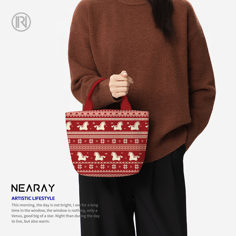 2026新款费尔岛小马帆布包包女日常逛街轻便大容量拉链手提包Q348,淘宝优惠券,粉丝福利购,淘宝优惠卷