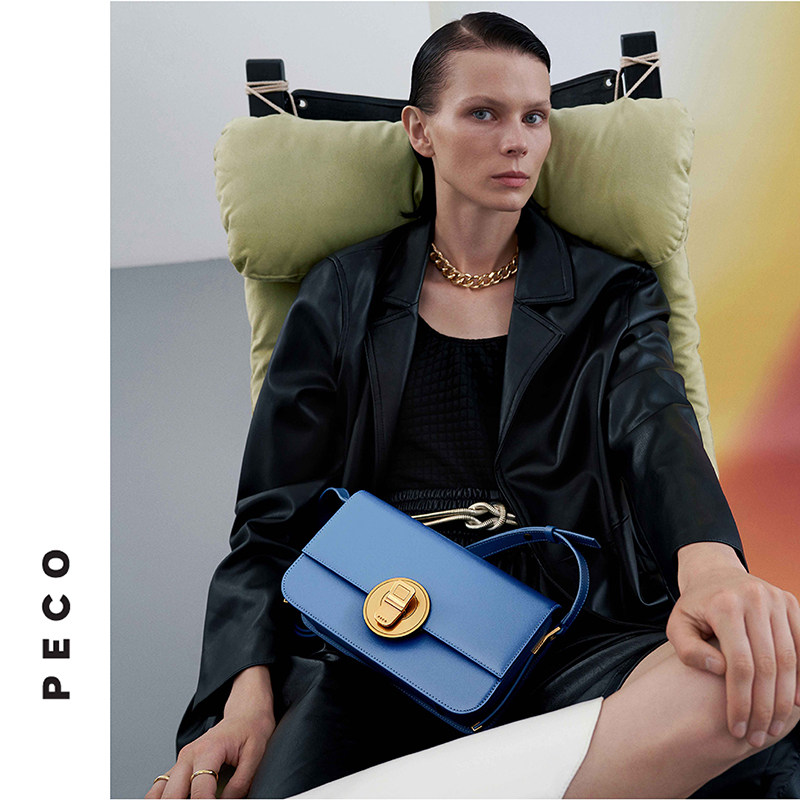 peco独立设计762m易拉罐包复古法棍 PECO女士包袋