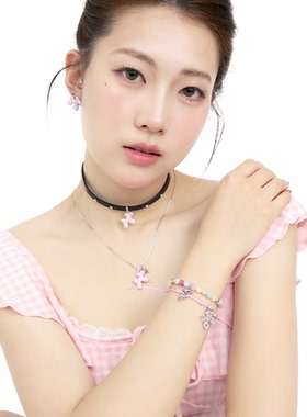 彩色气球狗多巴胺彩珠手串蝴蝶结