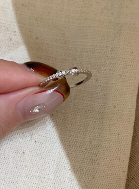 爆闪镶钻莫比乌斯戒指食指戒女