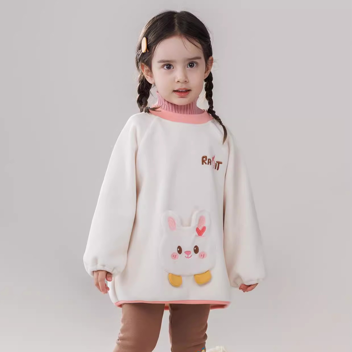 Coveralls for women, new winter clothes, children's long-sleeved autumn velvet cotton clothes, anti-dirty and warm, inverted coats, infants and young children eating bibs