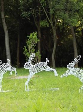 户外不锈钢镂空兔子雕塑园林售楼部草坪铁艺发光动物景观装饰摆件
