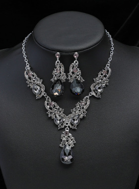 Retro Foreign Trade New Necklace Earring Set