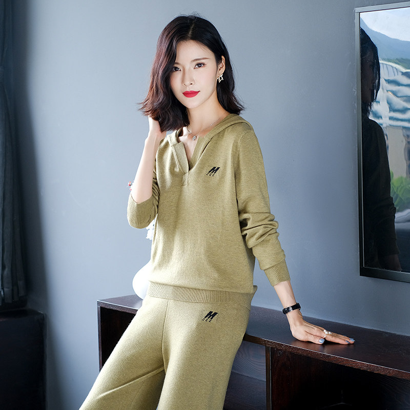 欧阿玛施旗舰店官网2020新款针织衫 欧阿玛施女装毛针织衫