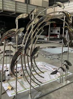 不锈钢鱼雕塑摆件抽象镂空鱼群动物户外水景水池墙面装饰金属定制