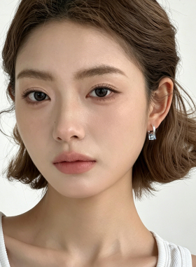 方形人造锆石耳圈女2026新款爆款