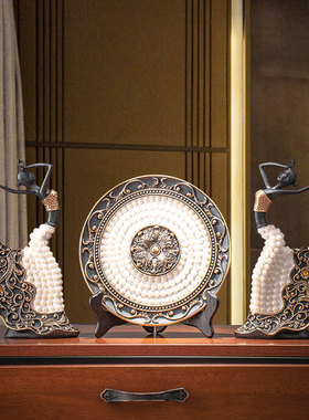 现代简约电视柜装饰舞女摆件轻奢高档家居用客厅展示柜创意摆设品