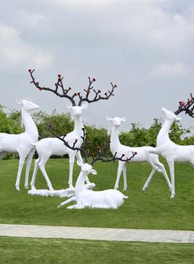 仿铜梅花鹿雕塑户外白鹿玻璃钢抽象模型园林景观大型仿真动物摆件