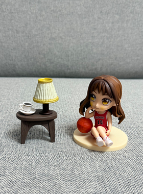 灌篮高手樱木花道女友晴子汽车摆件手办模型可爱小车内饰用品小号